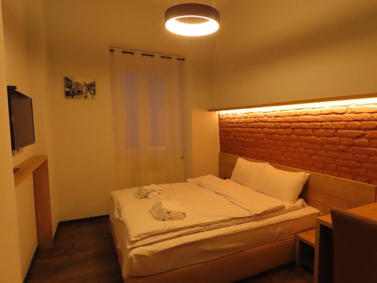 2Br Loft Apartment Near Liberty Square Тбилиси Экстерьер фото
